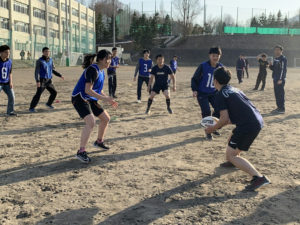 勧誘活動、2日目（小樽潮陵高校ラグビー部）